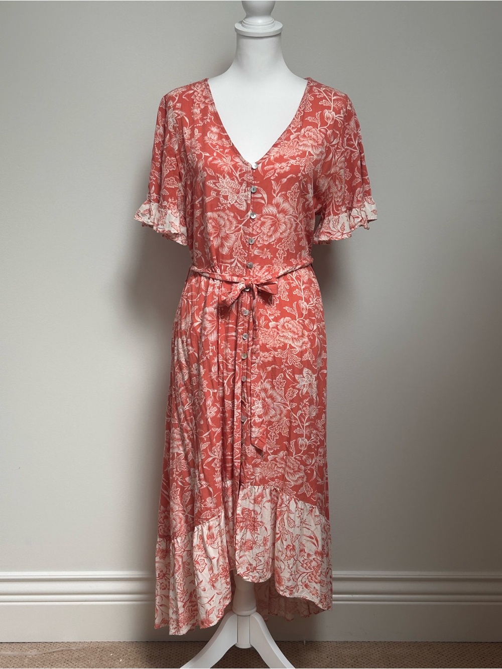 Floral Button-Front Midi Dress in Coral XL